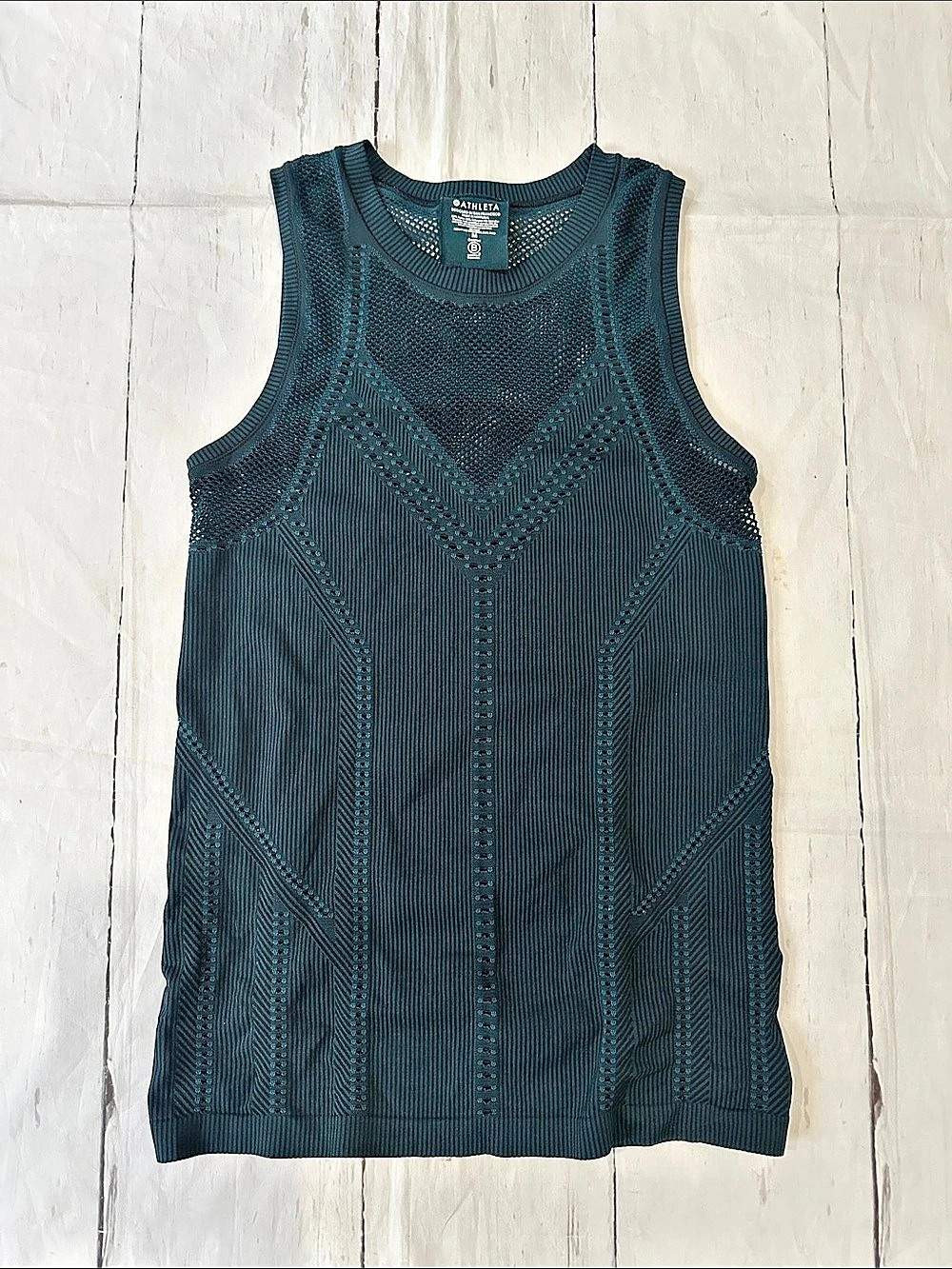 Athleta Oxygen Two-Toned Tank Geometric Teal Green Medium fitted mesh
